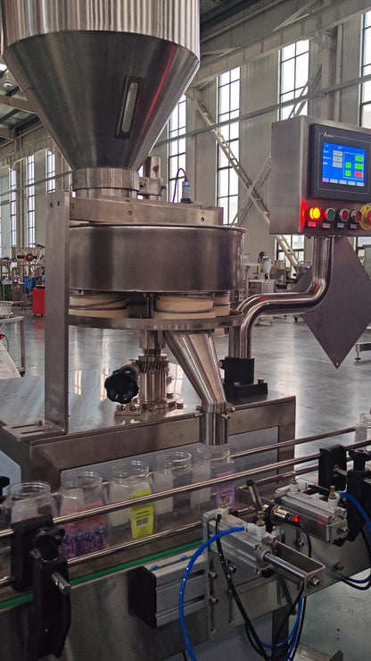 Dosaggio di granuli in flaconi su linea automatica